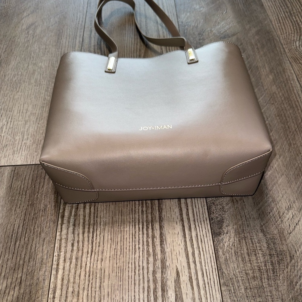 Like new Joy & Iman gray leather large tote purse travel bag - Picture 7 of 10